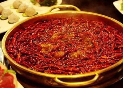 重慶大的火鍋底料廠打造海內(nèi)外很好吃的美食