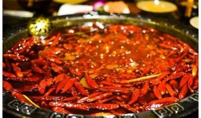 重慶火鍋底料批發(fā)市場(chǎng)，同樣的四季不同的鍋
