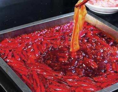 重慶火鍋底料加工，一次性火鍋底料為什么備受關(guān)注