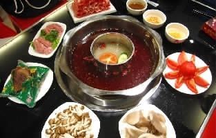 重慶火鍋底料廠，尋覓麻辣，體驗地道