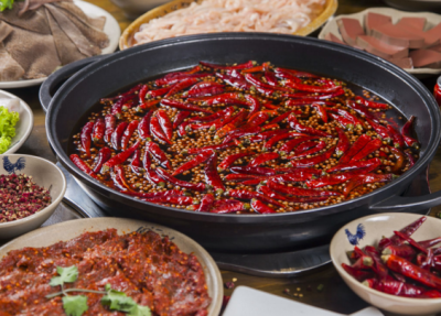 誰會(huì)在網(wǎng)上搜索一次性火鍋紅油生產(chǎn)廠家