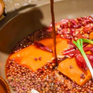 哪能找到正宗重慶火鍋底料廠家，風味不妥協？