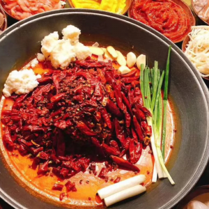 同配方火鍋底料味各異，重慶制作有何獨門秘訣？